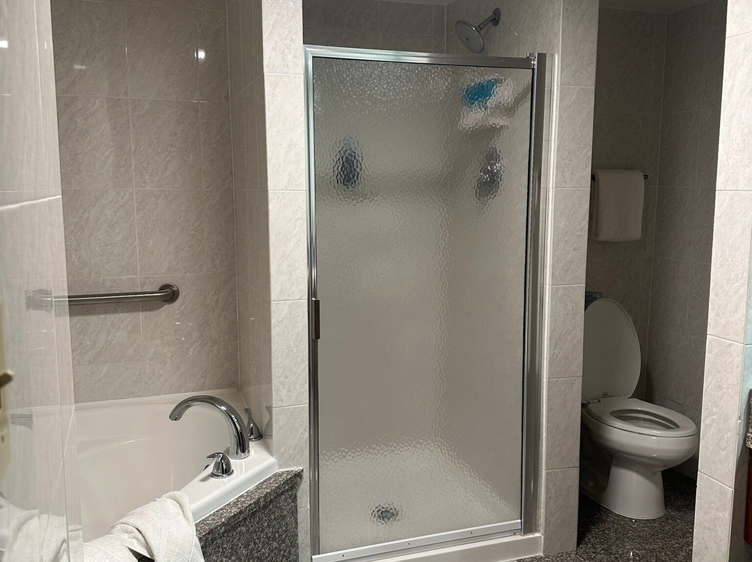 Drury Inn & Suites Birmingham Lakeshore Drive主图