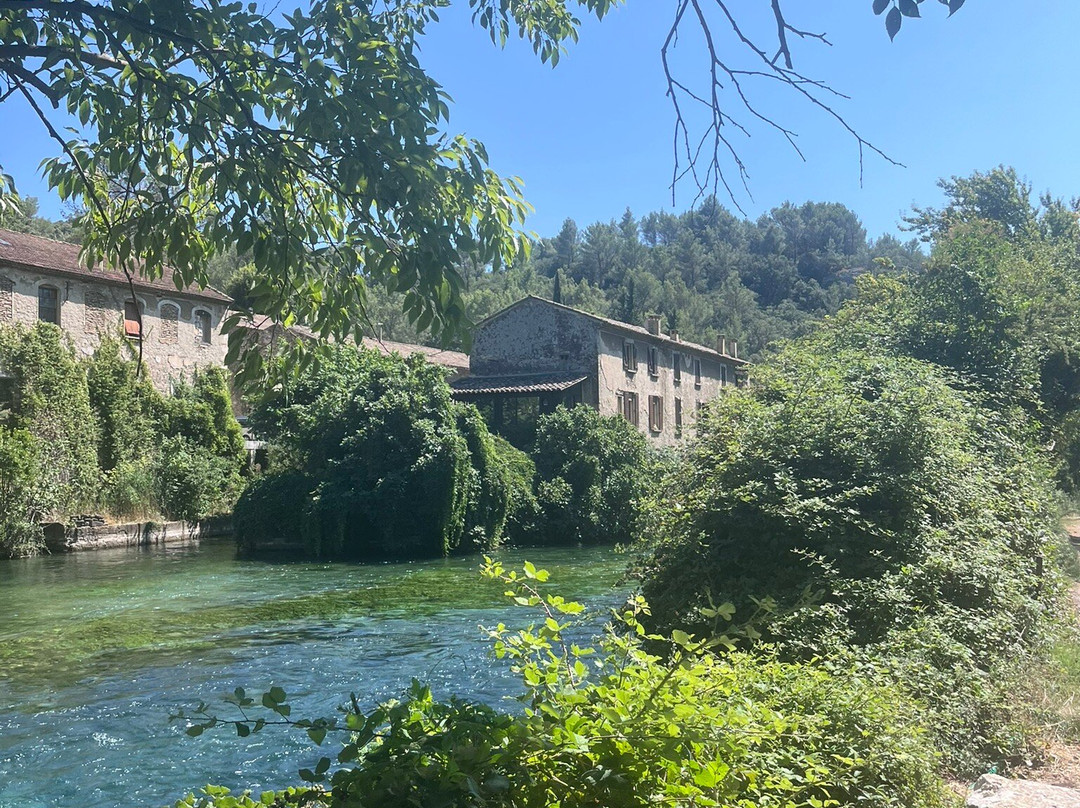 Kayak Vert Canoe-泉水小镇必去景点