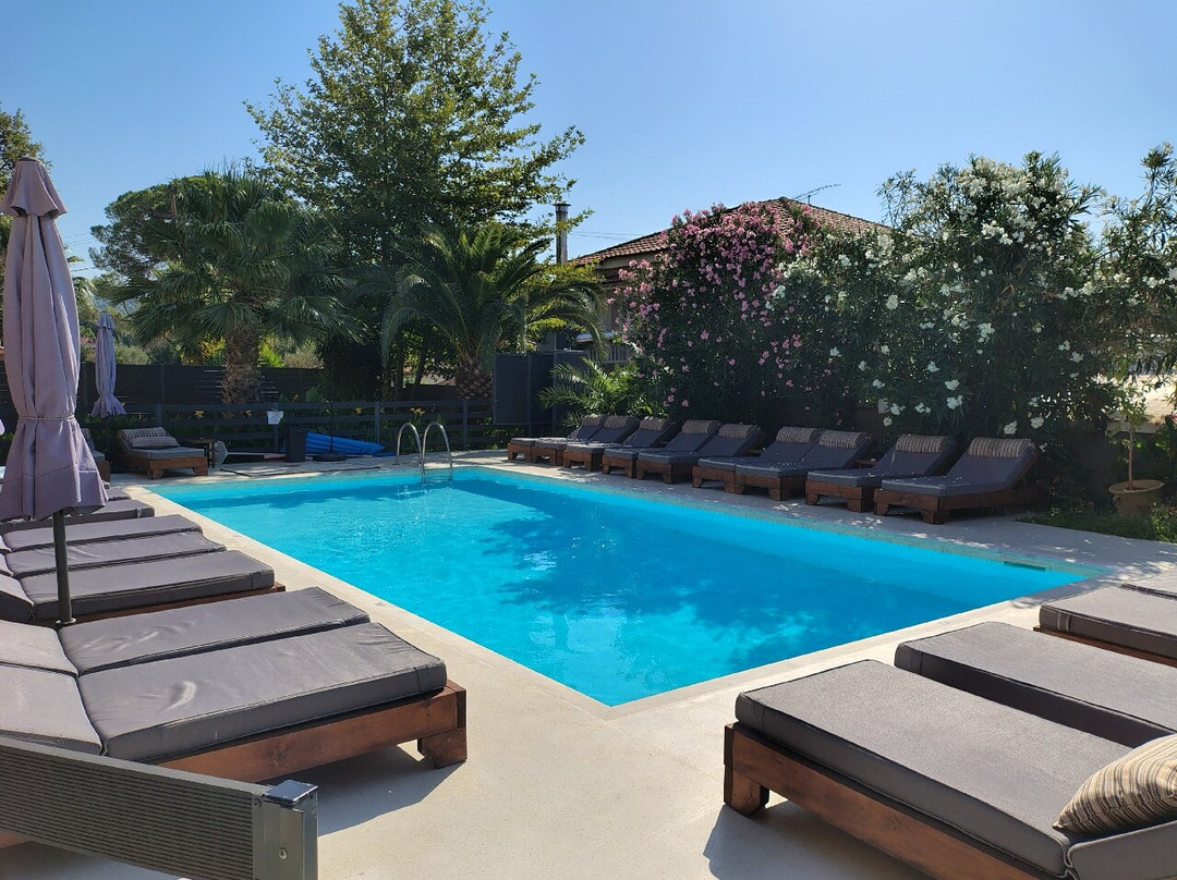 Cabana Suites