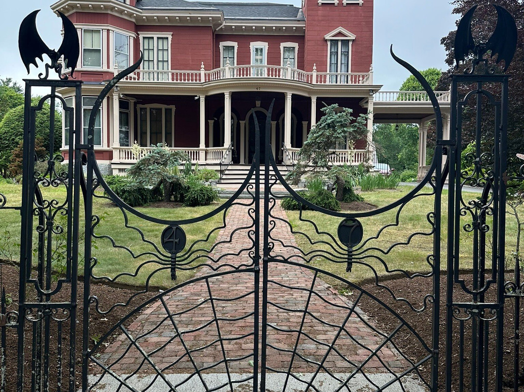 Stephen King's House-班戈必去景点