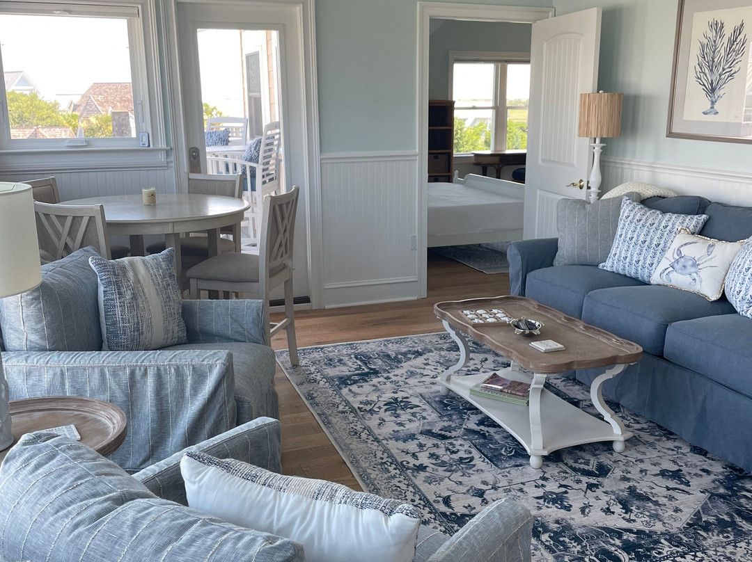 Marsh Harbour Inn主图