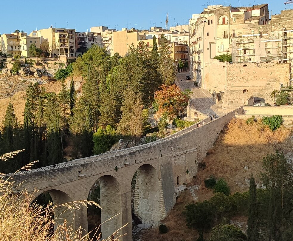 Ponte Viadotto - Acquedotto Madonna della Stella-Gravina in Puglia必去景点