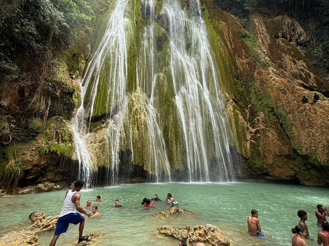 Cascada Limón-El Limon必去景点