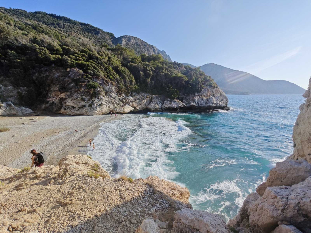 Mikro Seitani-Karlovasi必去景点