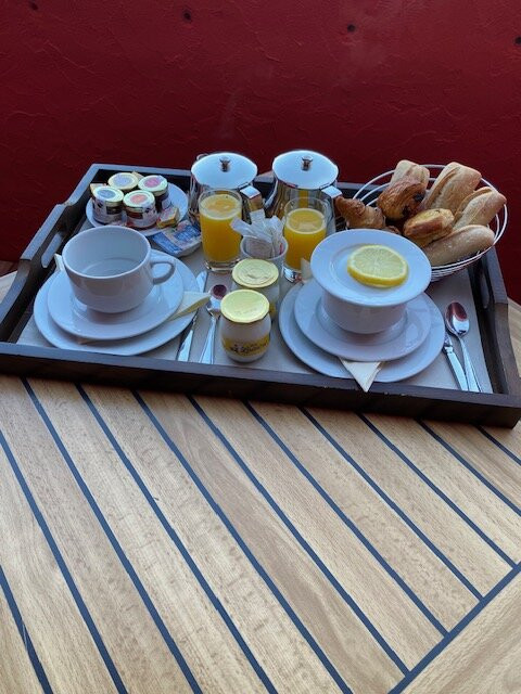 多尔奇诺特酒店主图