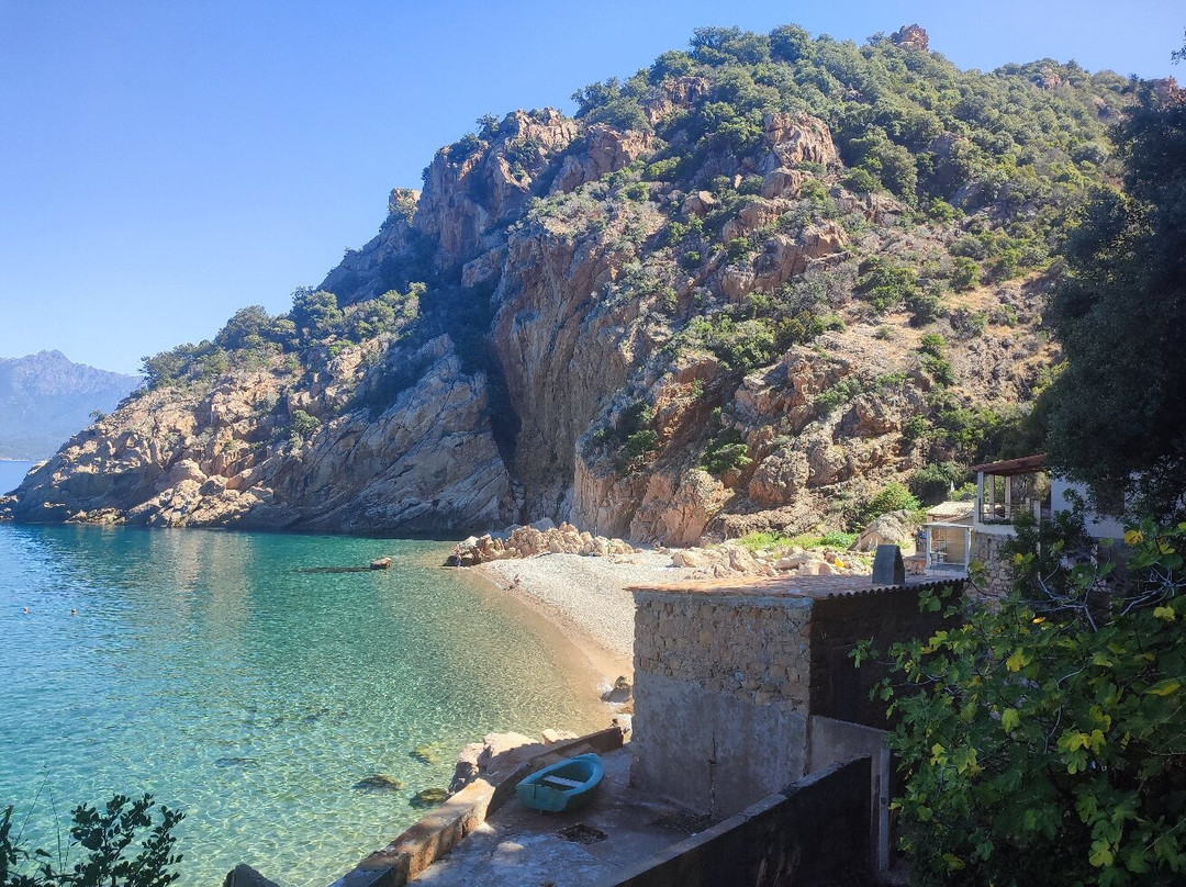 Plage de Ficajola-Piana必去景点