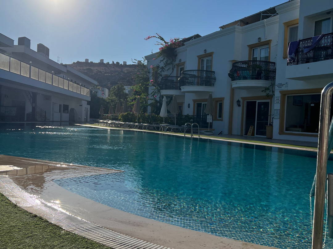 热带海滩酒店主图