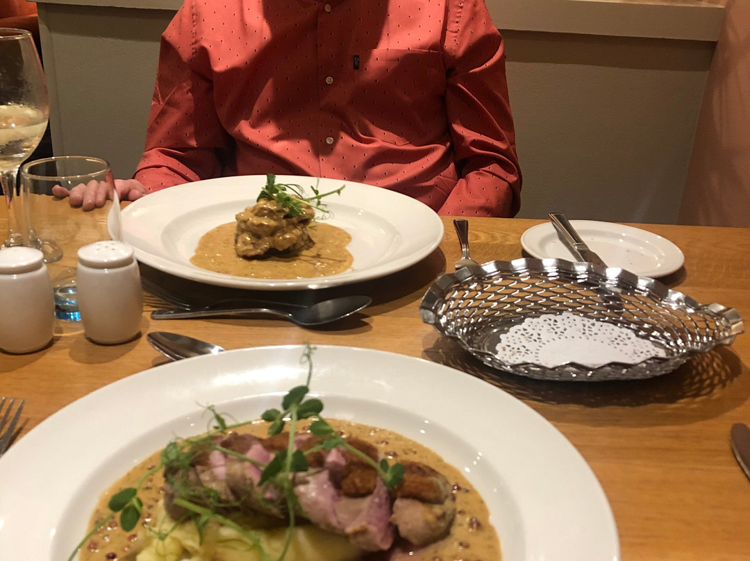 Wildings Hotel & Restaurant主图