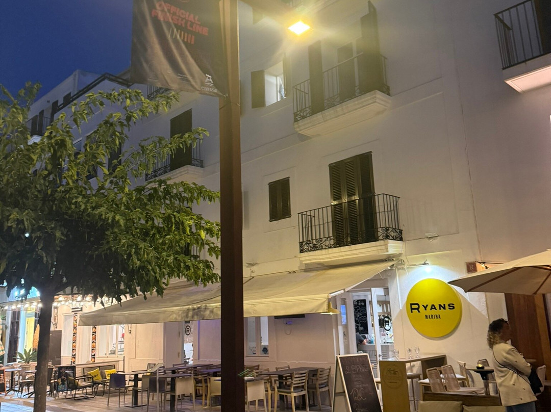 Ryans La Marina主图