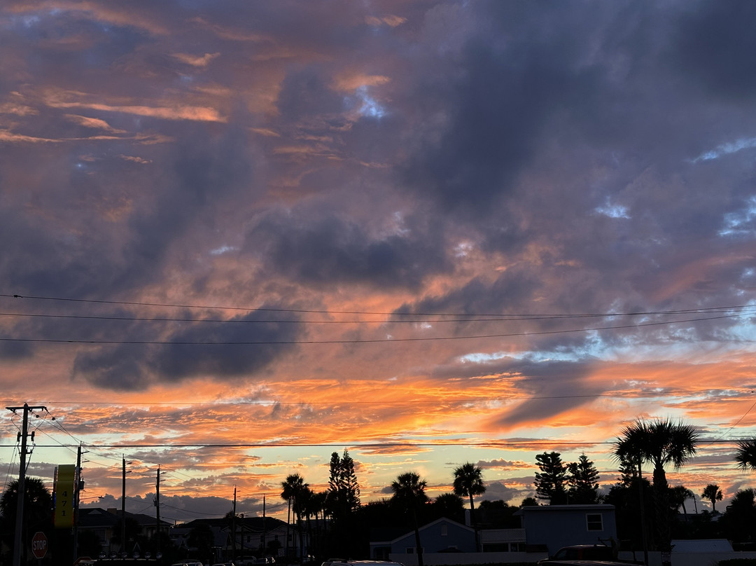 Lotus Boutique Inn & Suites主图