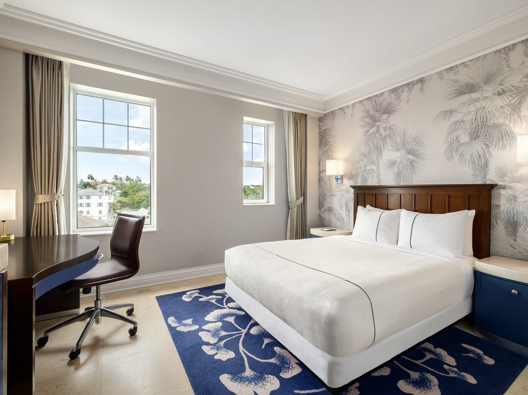 拿骚不列颠酒店主图