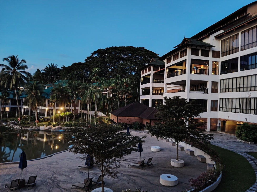 矿山疗养酒店主图