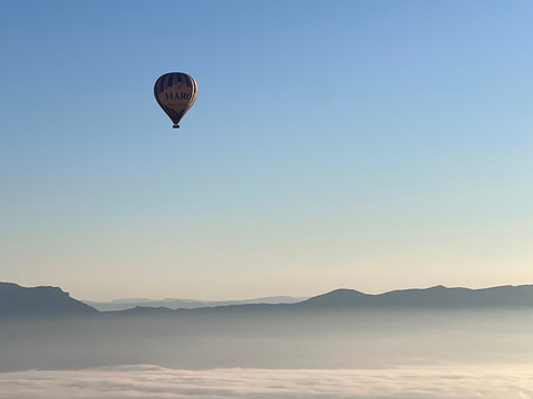 Globos Arcoiris-哈罗必去景点