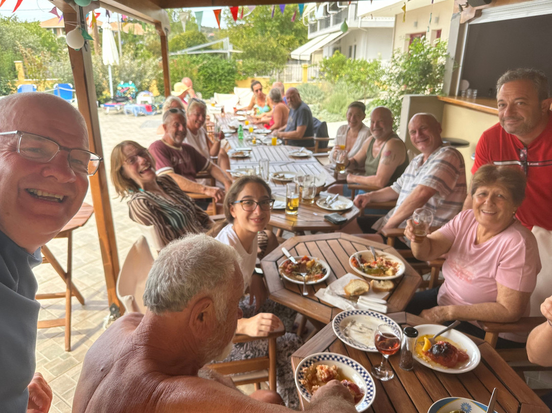 Christina Studios主图