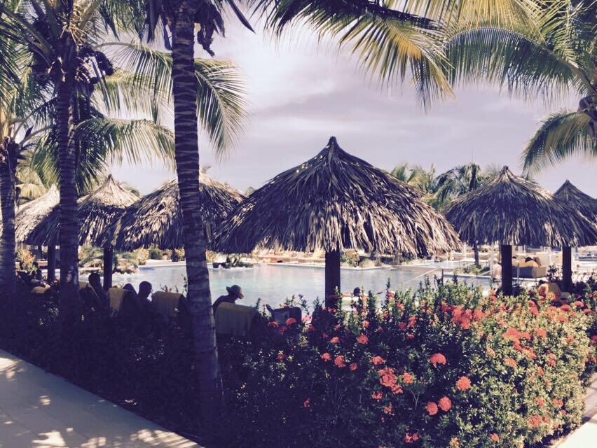 伊贝罗斯塔玫瑰厅全包大酒店-泳池