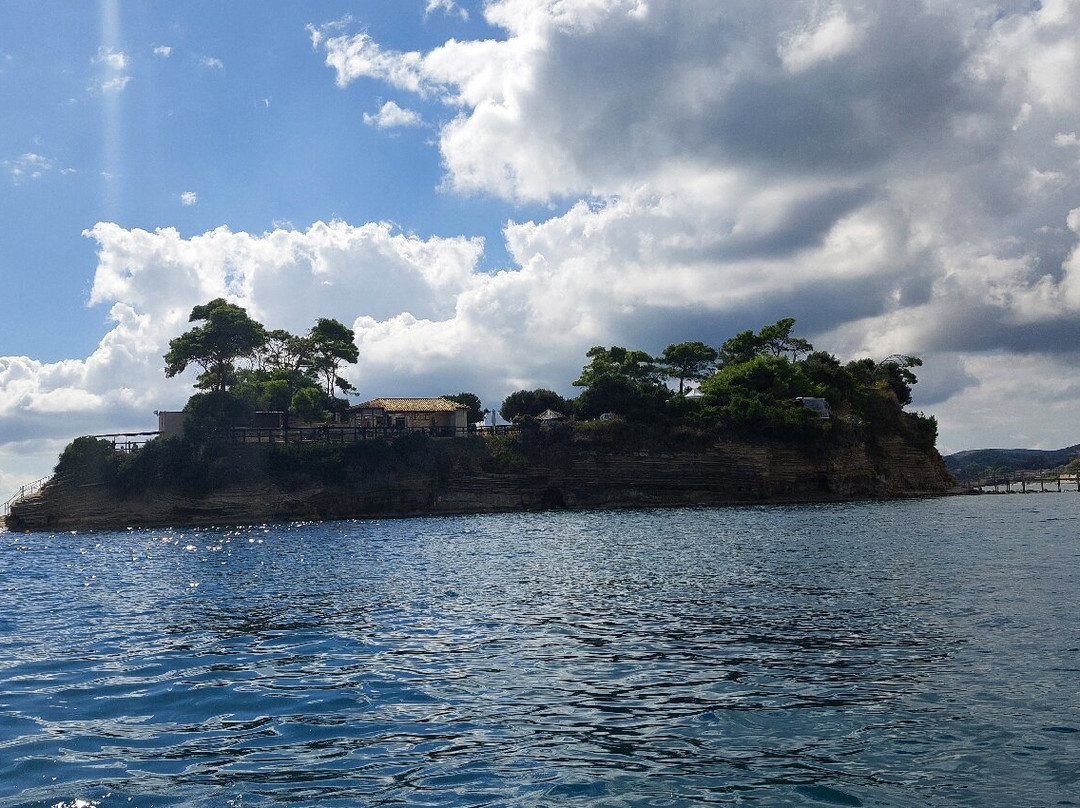 Cameo Island-Agios Sostis必去景点