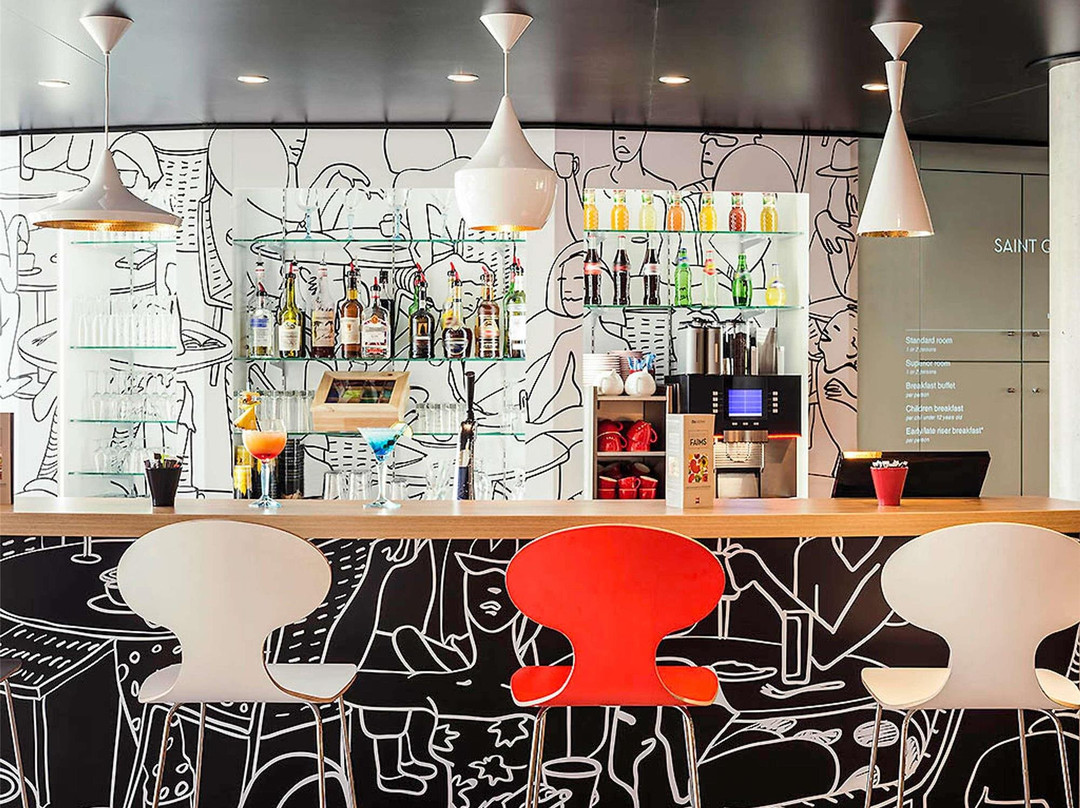 Ibis Hotel Saint Quentin en Yvelines Vélodrome主图