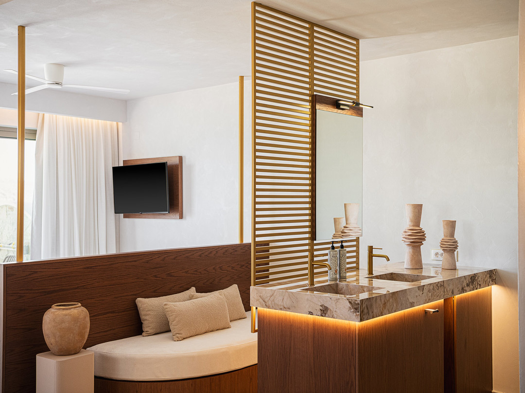 Vergina Beach Hotel主图