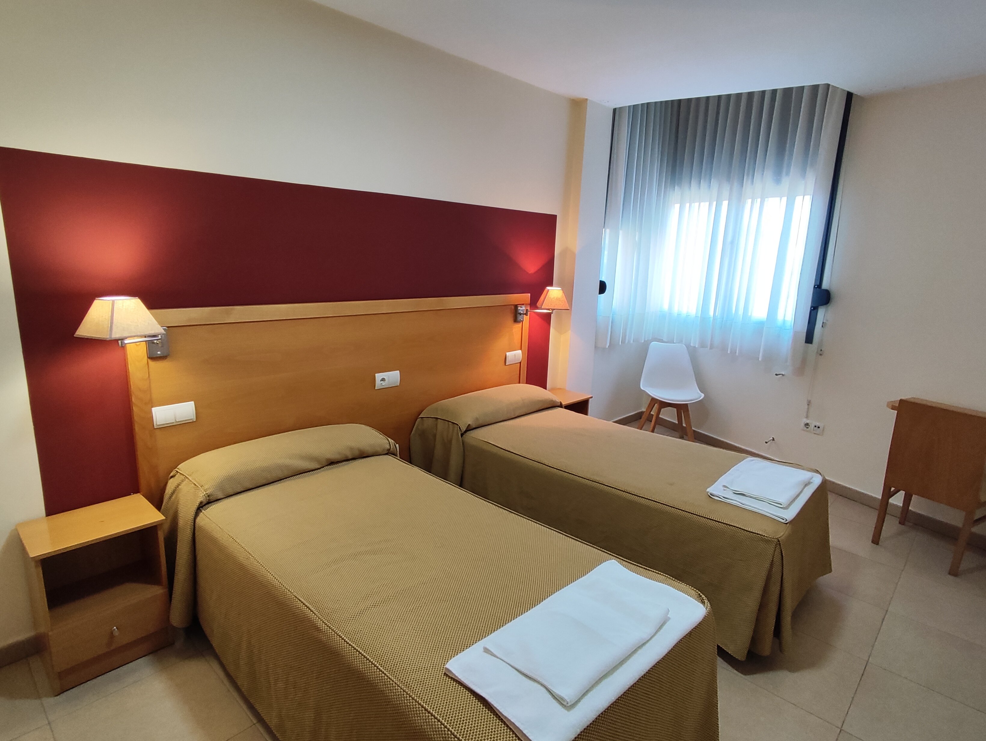 Hostal Ciudad de Caparra-客卧