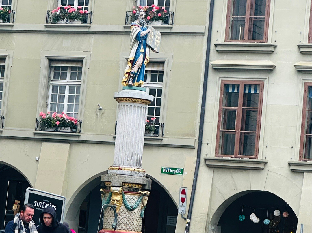Mosesbrunnen-伯尔尼必去景点