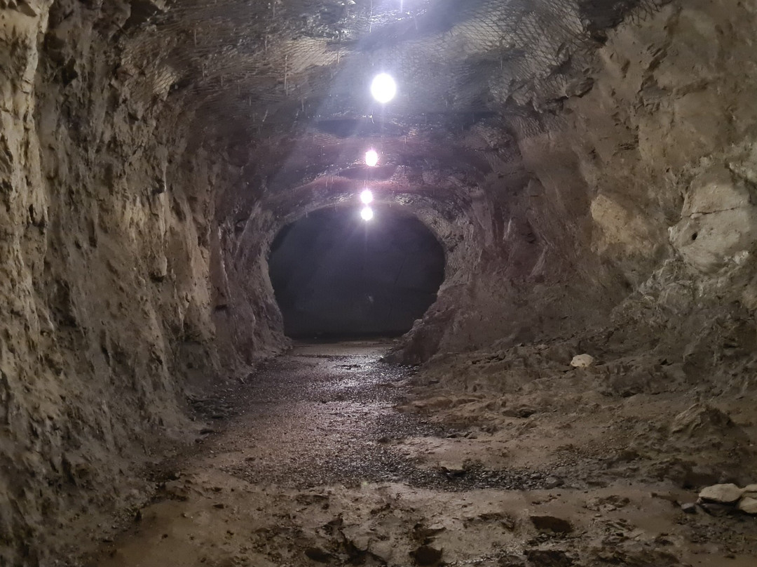 Underground Town Osowka-Gluszyca必去景点