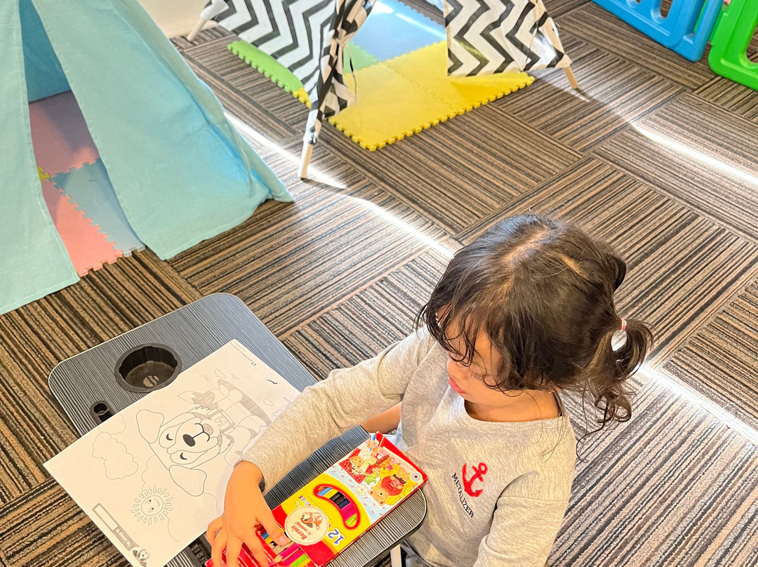 Swiss-Belexpress Cilegon主图