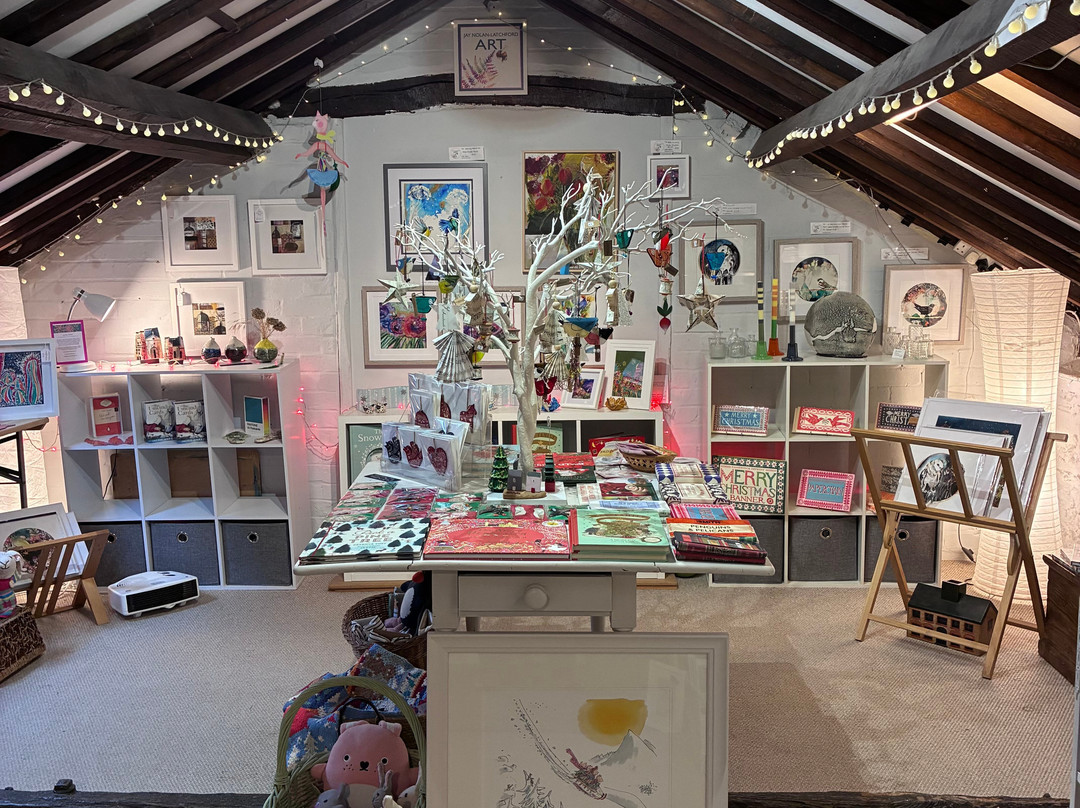 a little bird told me gallery-Wendover必去景点