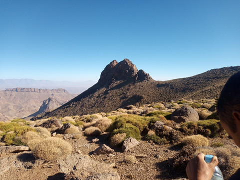 Yak Travel-卢顿必去景点