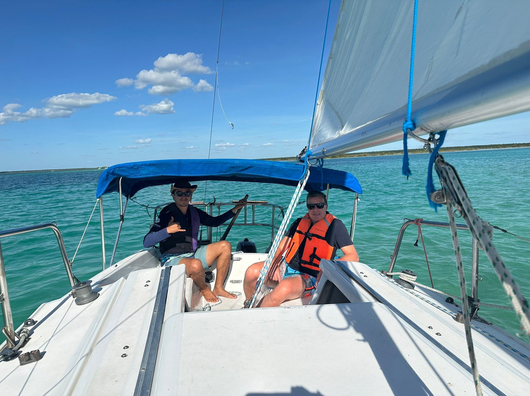 Veleando Ando Bacalar-Bacalar必去景点