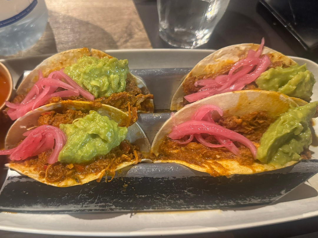 El Castillo de Los Locos主图