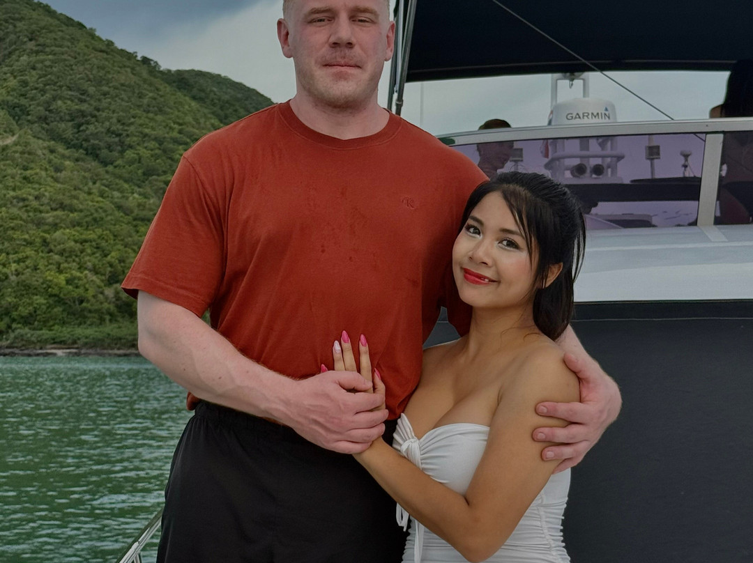 芭提雅快艇租赁-芭堤雅必去景点