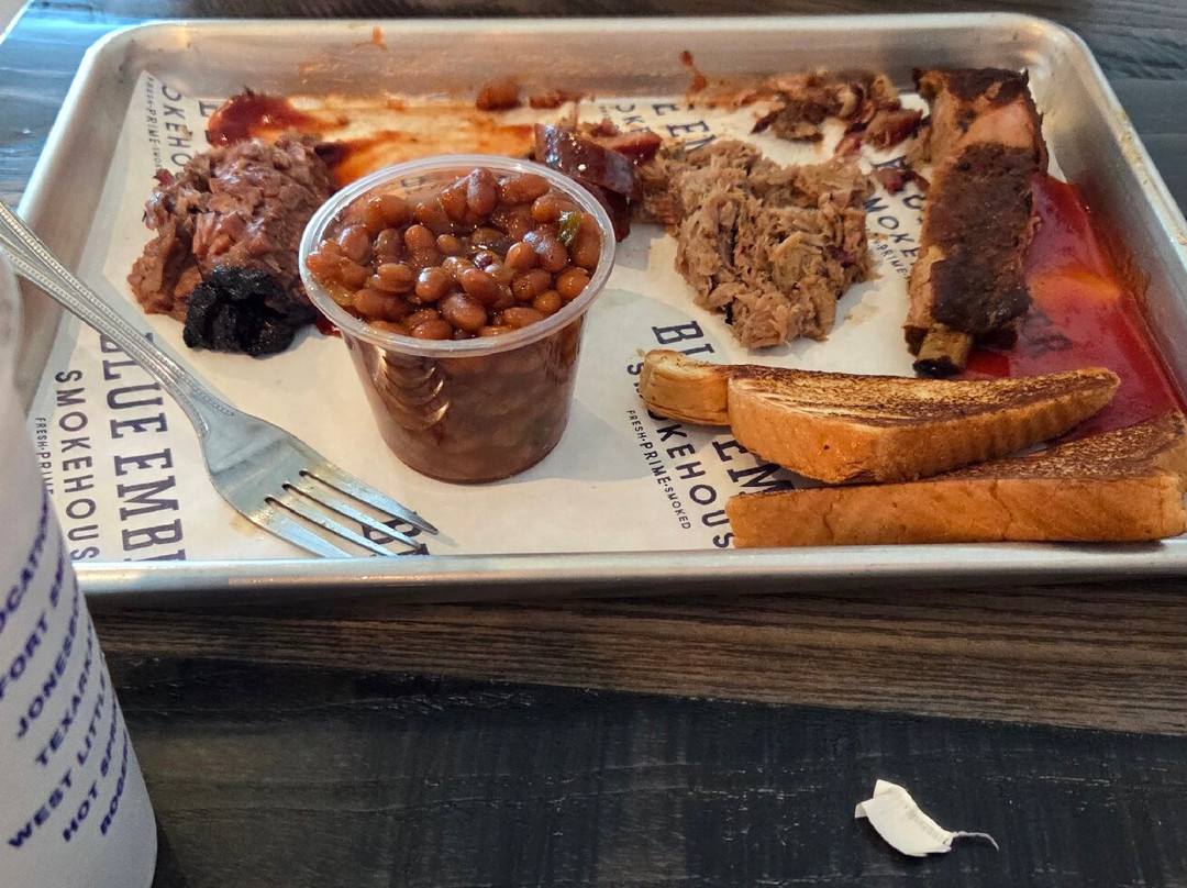 Blue Ember Smokehouse, Rogers, AR