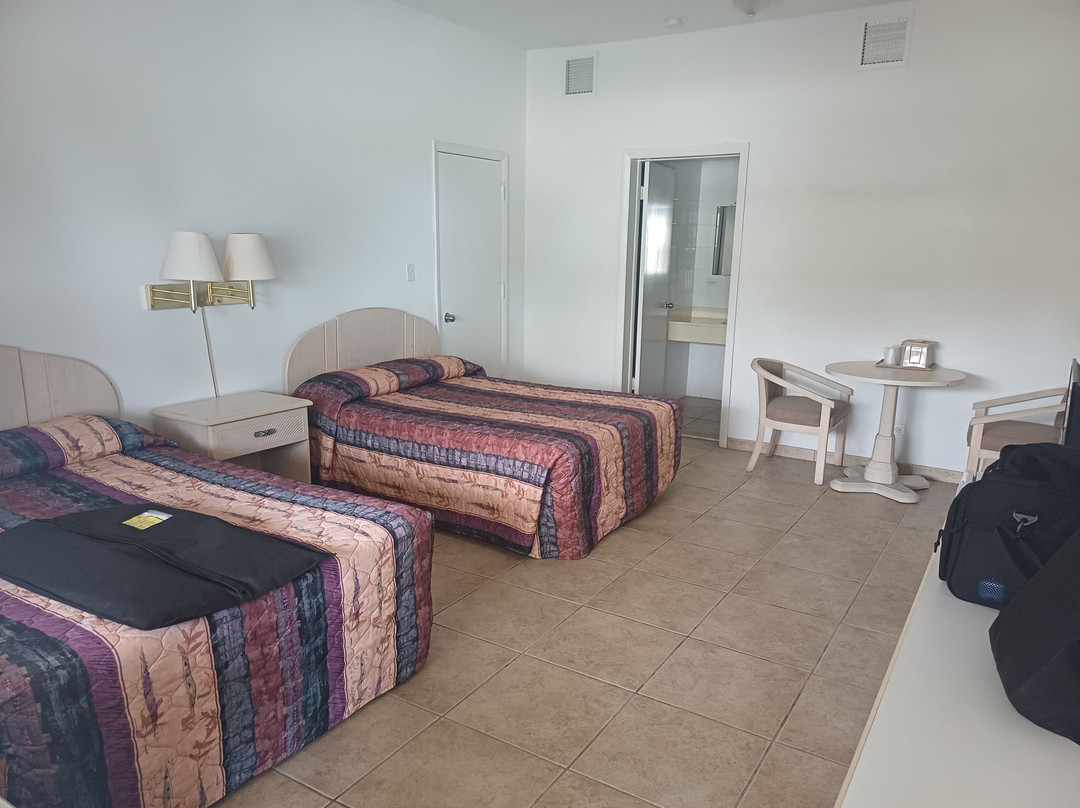 Sea Crest Hotel and Marina主图