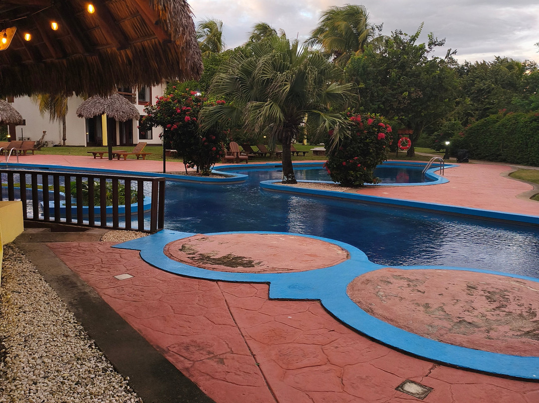 Nandel Beach Resort主图