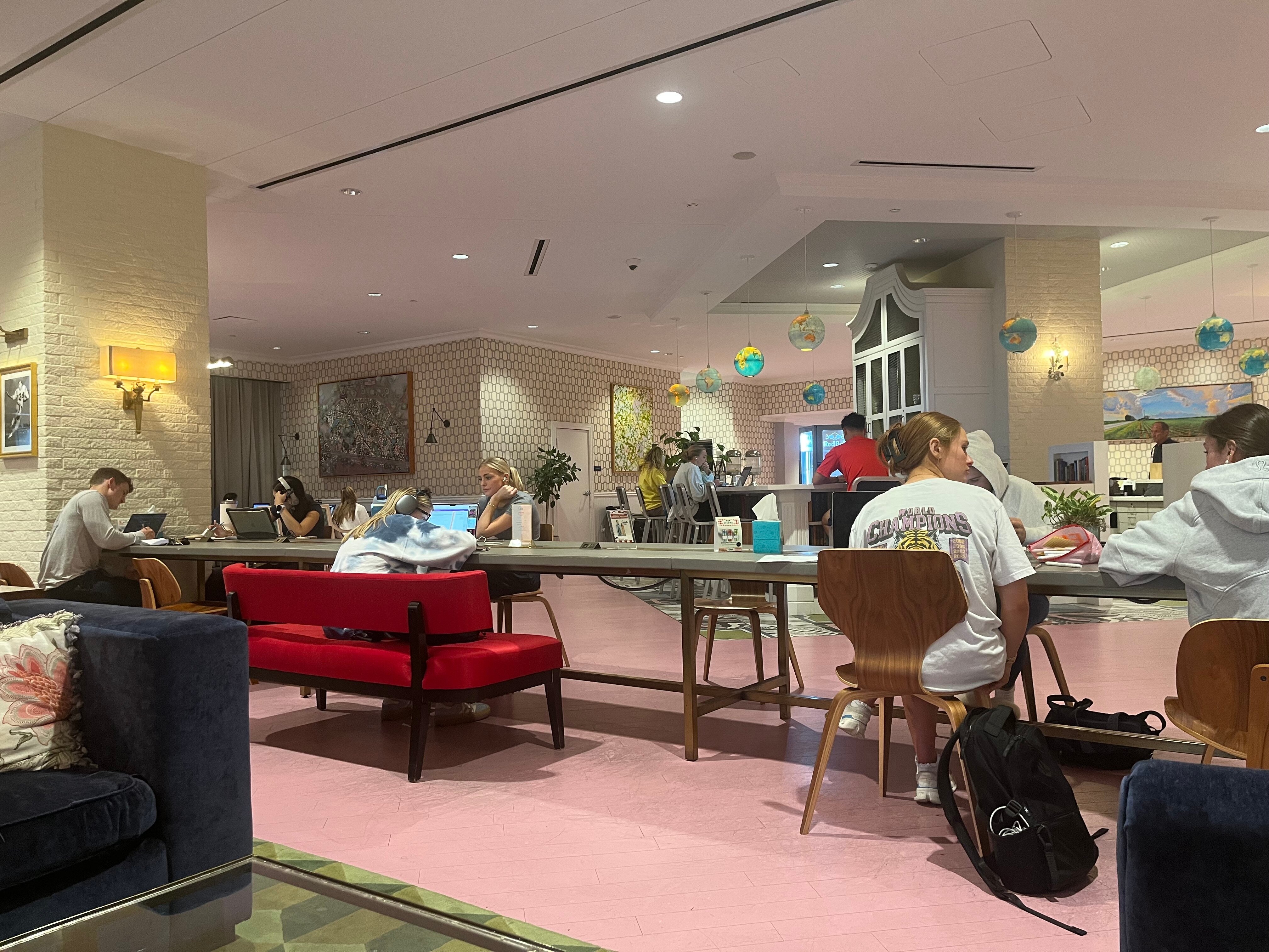 Graduate By Hilton Oxford-官方