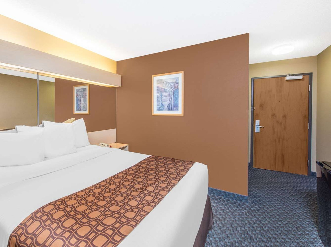 Cherryvale酒店住宿-Microtel Inn & Suites by Wyndham Independence