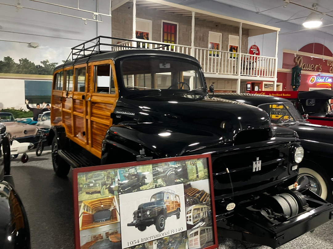 Dauer Museum Of Classic Cars-森赖斯必去景点