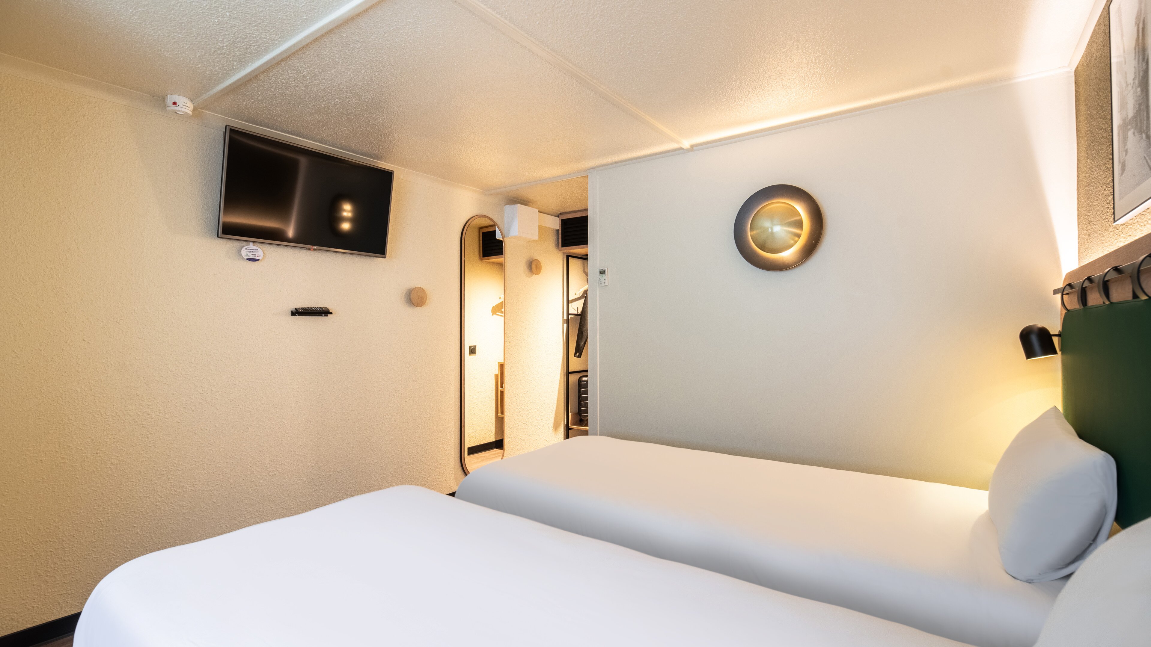 奥朗日钟楼酒店-客卧