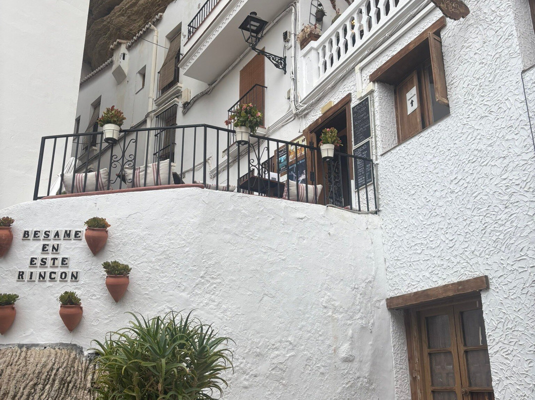 Calle Herrería-Setenil de las Bodegas必去景点