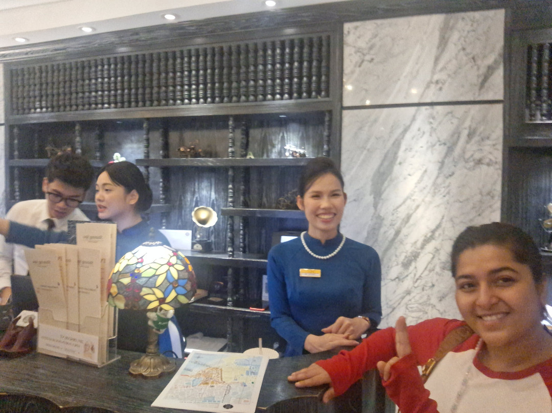 Shining View Restaurant