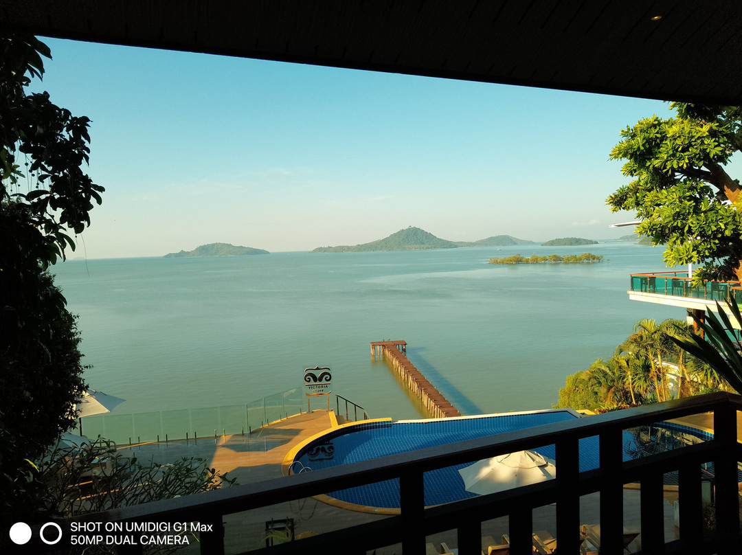 维多利亚悬崖度假酒店主图