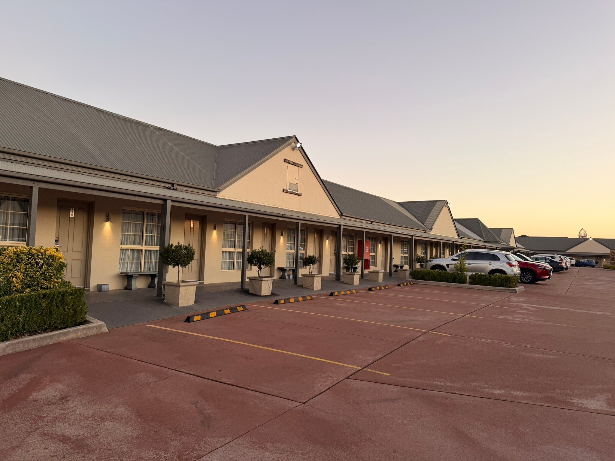 美居古尔本酒店-官方