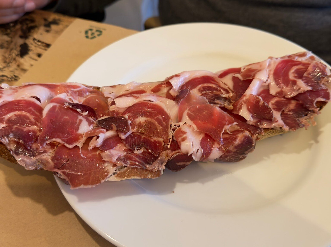 Lotus Priorat Hotel主图