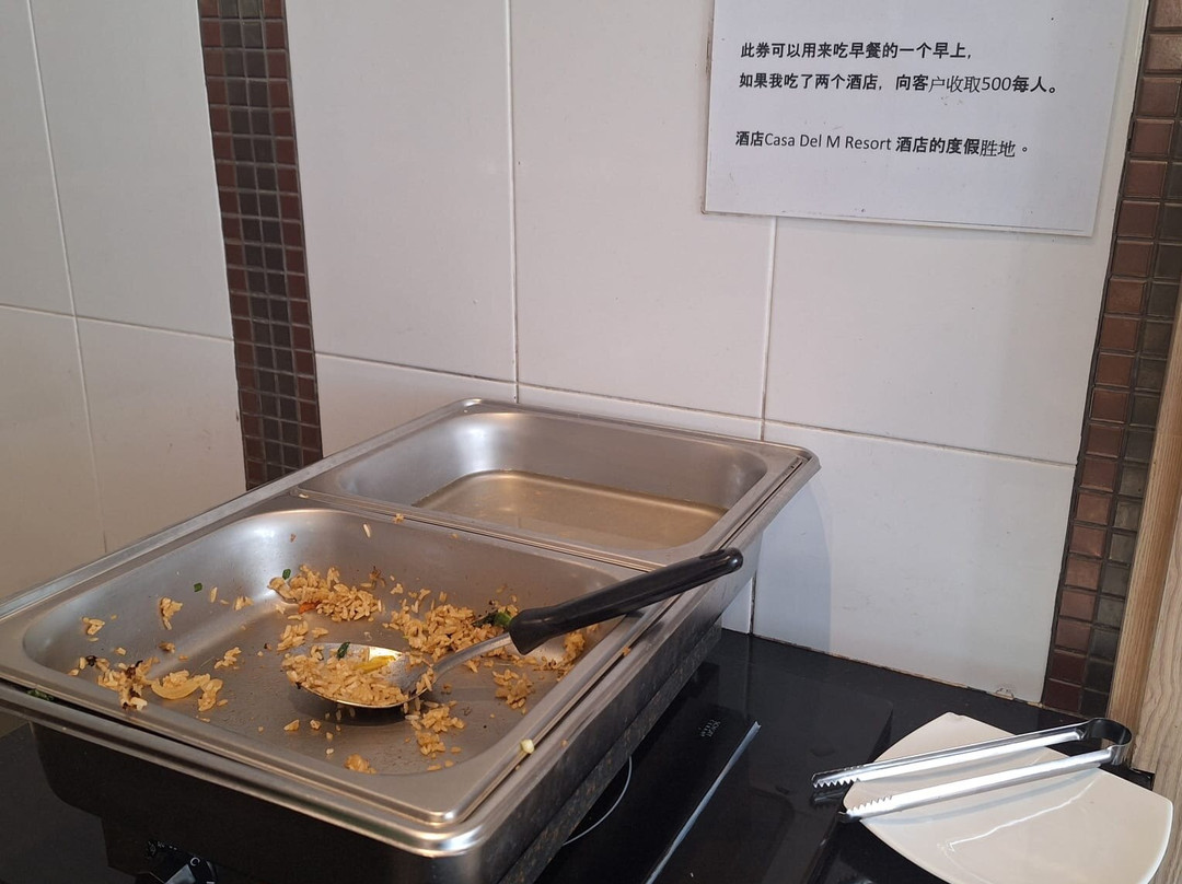 芭东绿山酒店主图