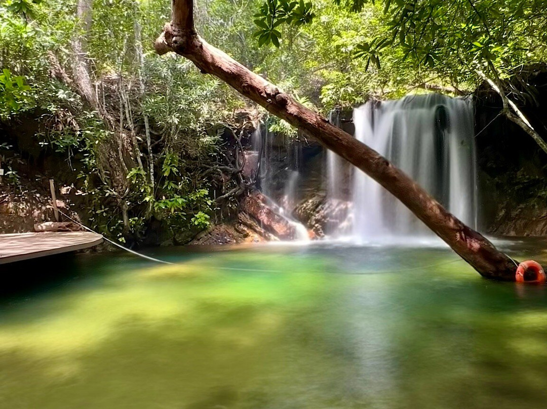 Cachoeira Cristal-Chapada dos Guimaraes必去景点