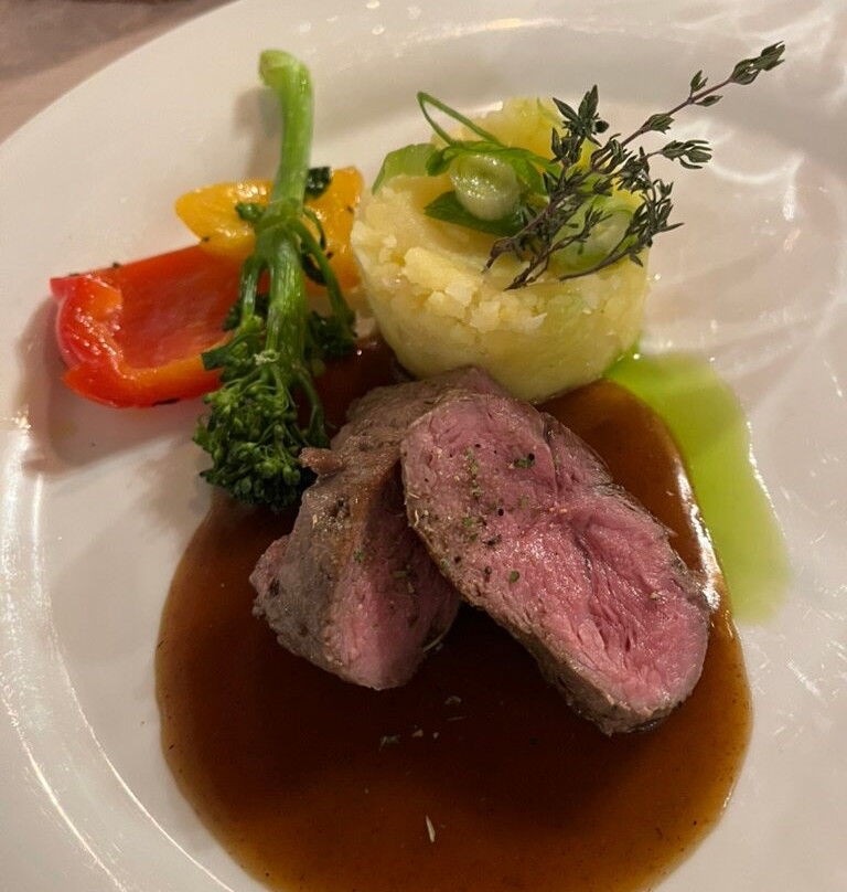 玛德琳酒店主图