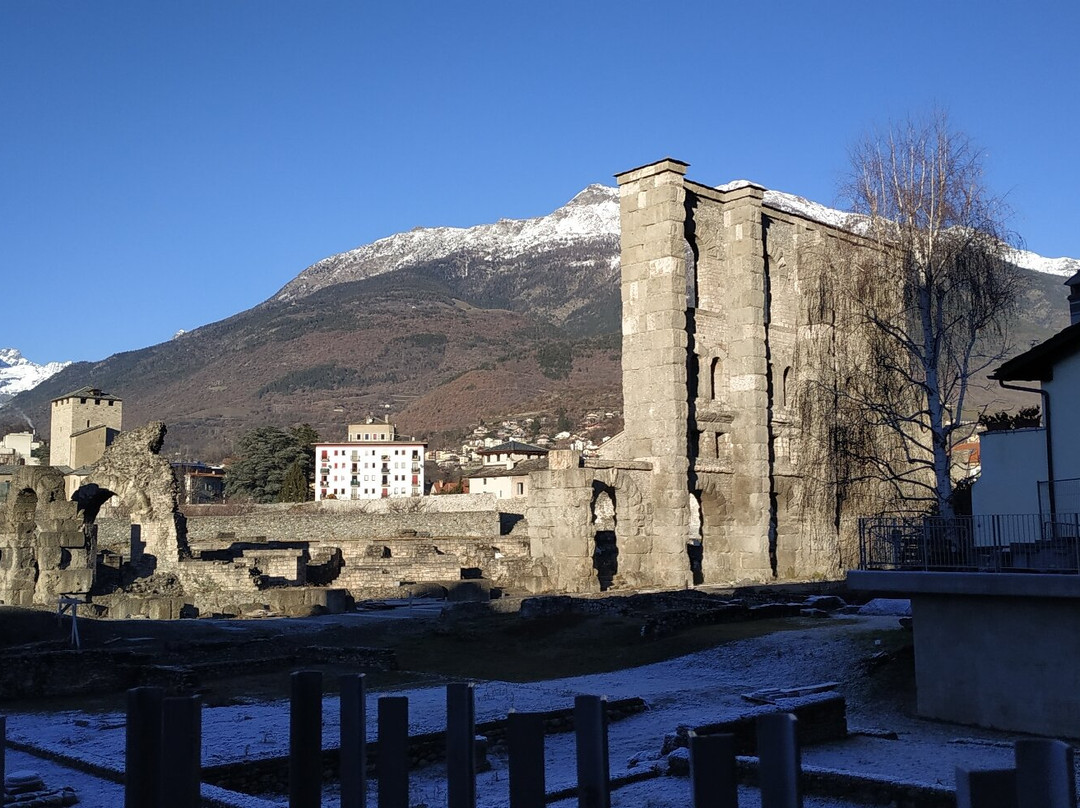 Teatro Romano-奥斯塔必去景点