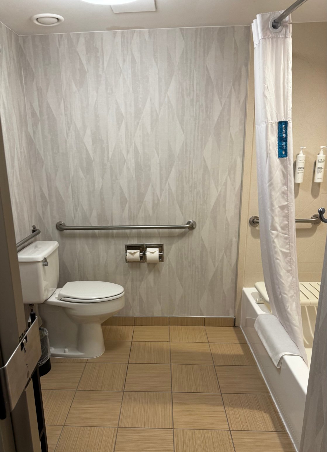 芝加哥米德韦机场欢朋酒店-浴室