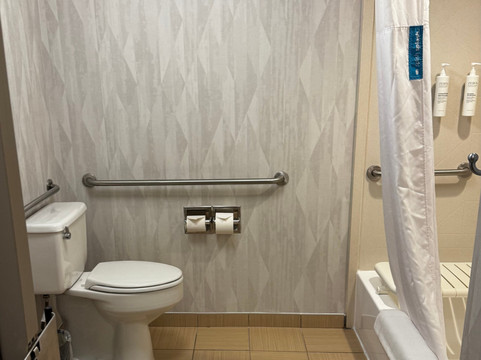 芝加哥米德韦机场欢朋酒店主图