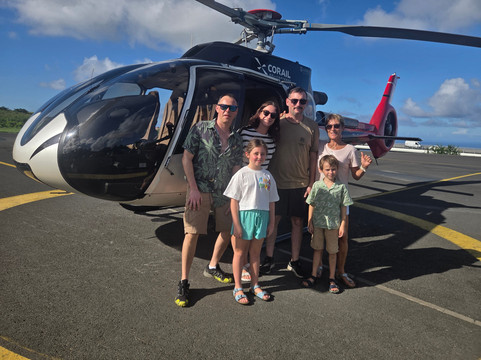 Corail Helicopteres-留尼旺圣皮耶必去景点